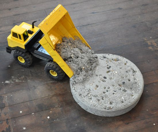 Rustic UFO steppingstone